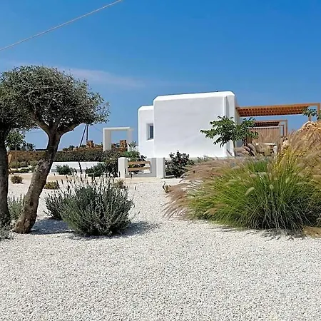 Xerolithos Natural Living Hotell