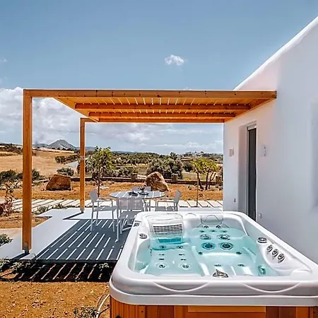 Xerolithos Natural Living * Naxos City